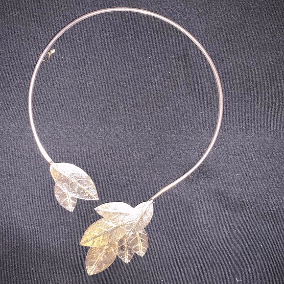NWT Choker Necklace Stunning Over the Top!